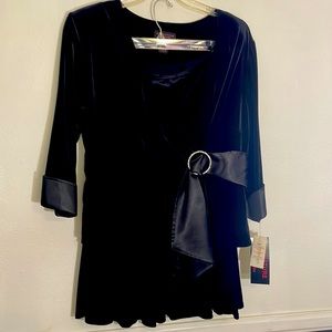 Women’s Black Size 18 Two piece Special Occasion/Party Outfit